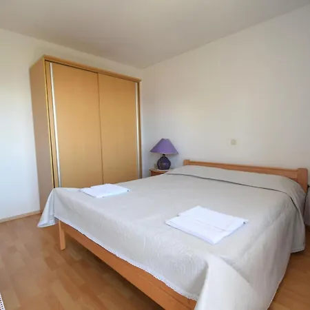 Ivana By Interhome *